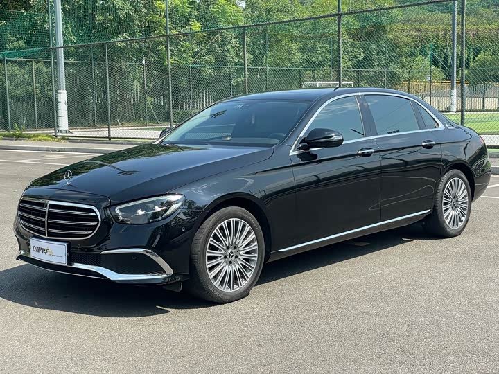 Mercedes-Benz E