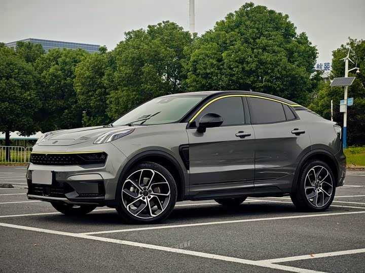 Lynk & Co 05