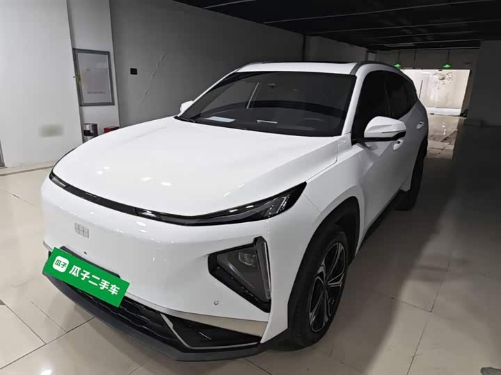 Geely Galaxy L7