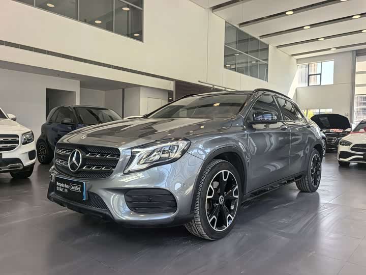 Mercedes-Benz GLA
