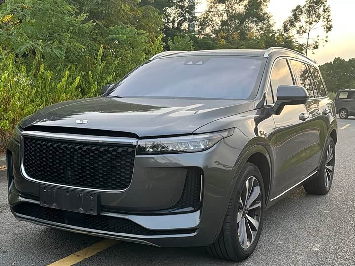 Li Auto ONE