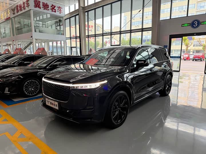 Li Auto ONE