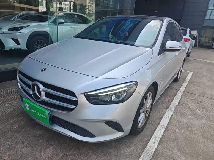 Mercedes-Benz B