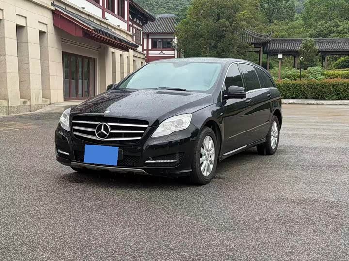 Mercedes-Benz R