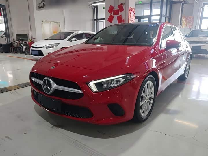 Mercedes-Benz A