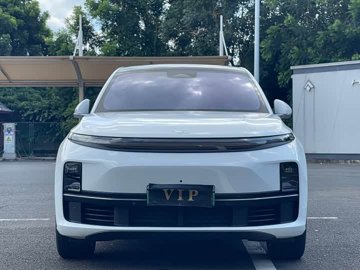 Li Auto L7