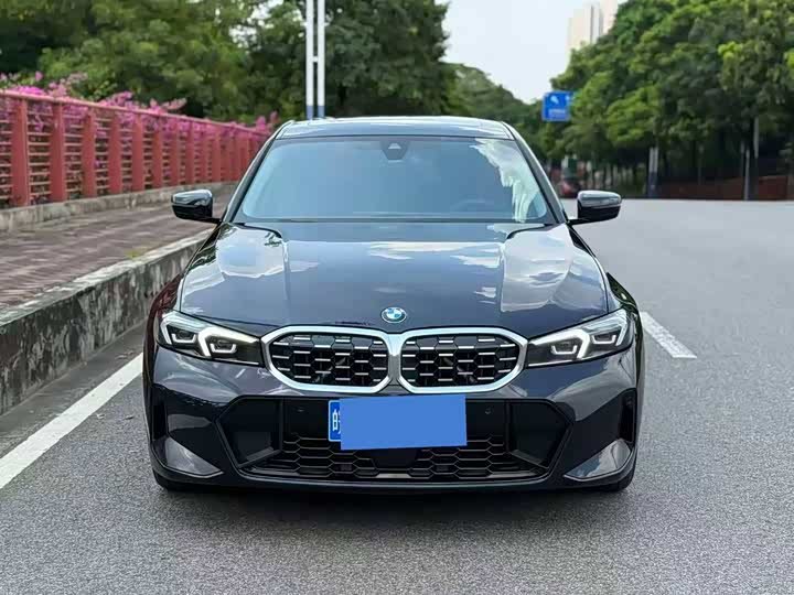 BMW 320Li