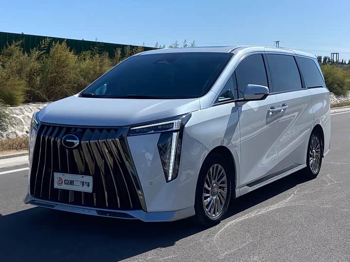 Trumpchi M8