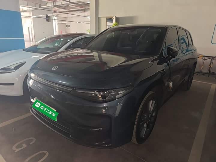 Leapmotor C10