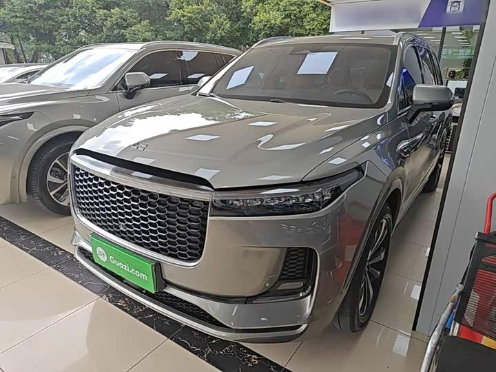 Li Auto ONE
