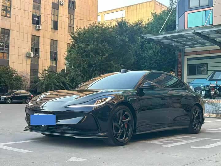 IM Motors IM L6