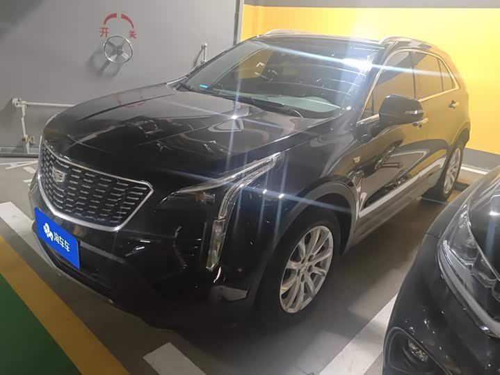 Cadillac XT4