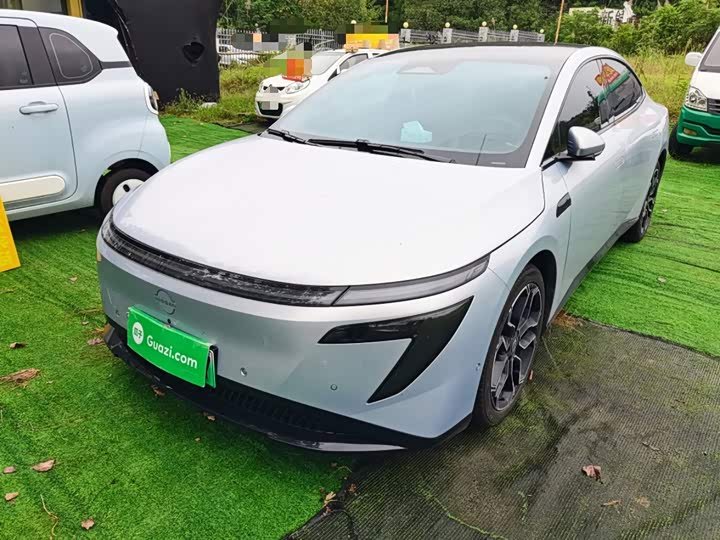 Nissan N7