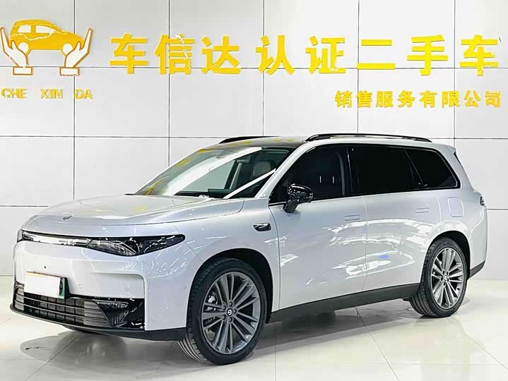 Leapmotor C16