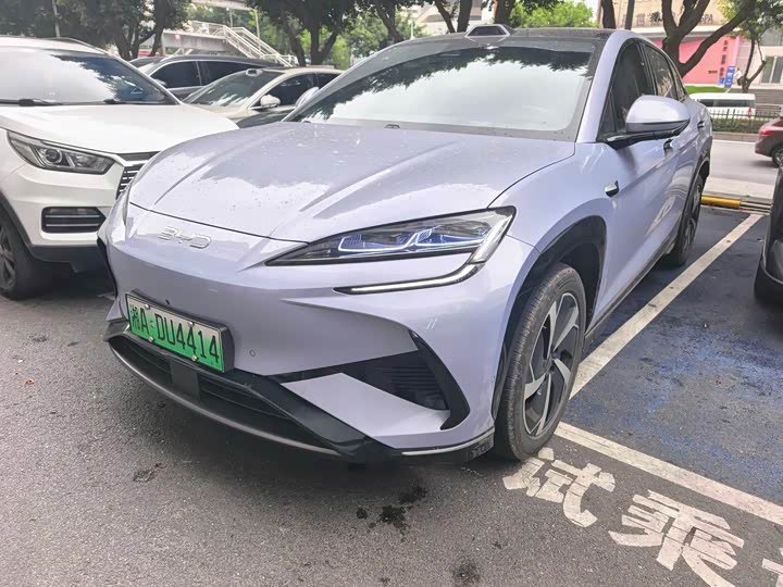 BYD Sea Lion 07 EV