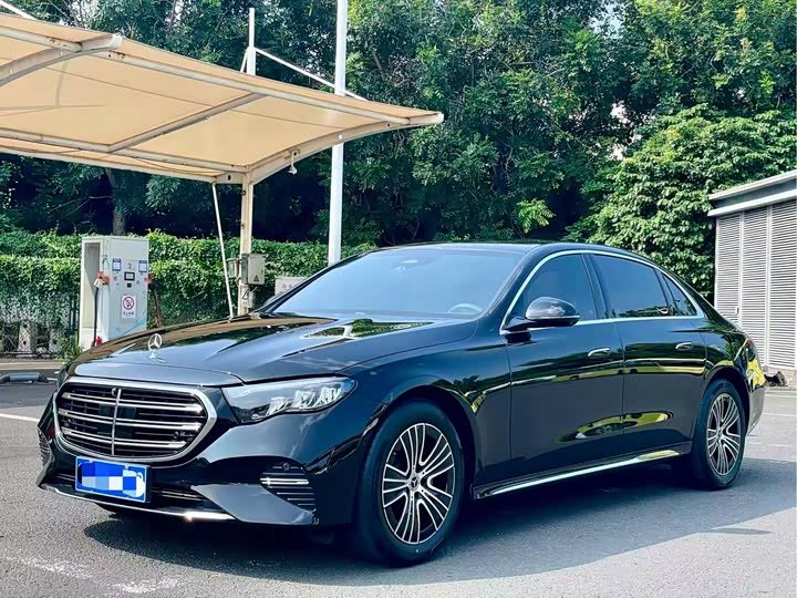 Mercedes-Benz E