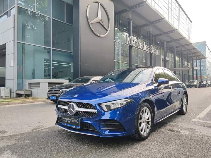 Mercedes-Benz A