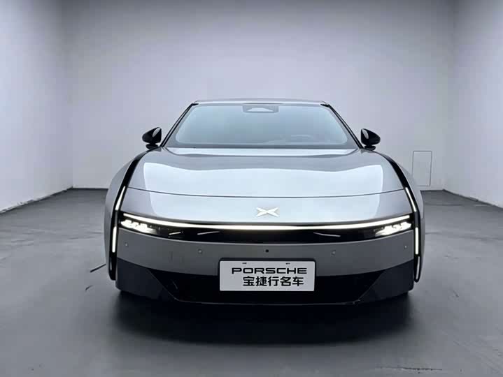 Xpeng P7
