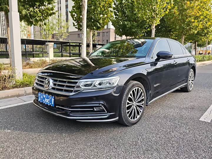 Volkswagen Phideon