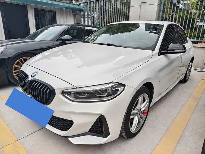 BMW 120i