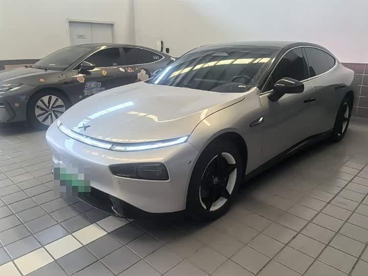 Xpeng P7