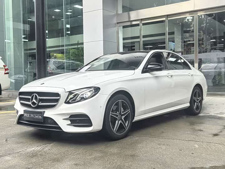 Mercedes-Benz E