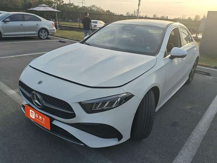 Mercedes-Benz A