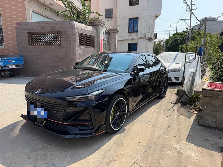 Changan UNI-V