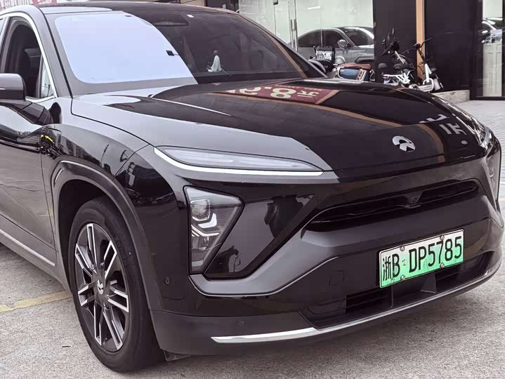 NIO EC6