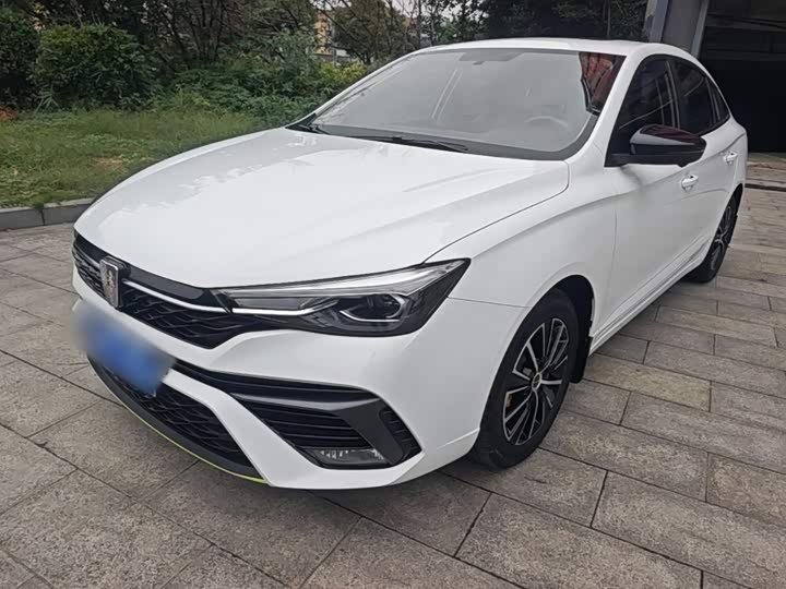 Roewe i5