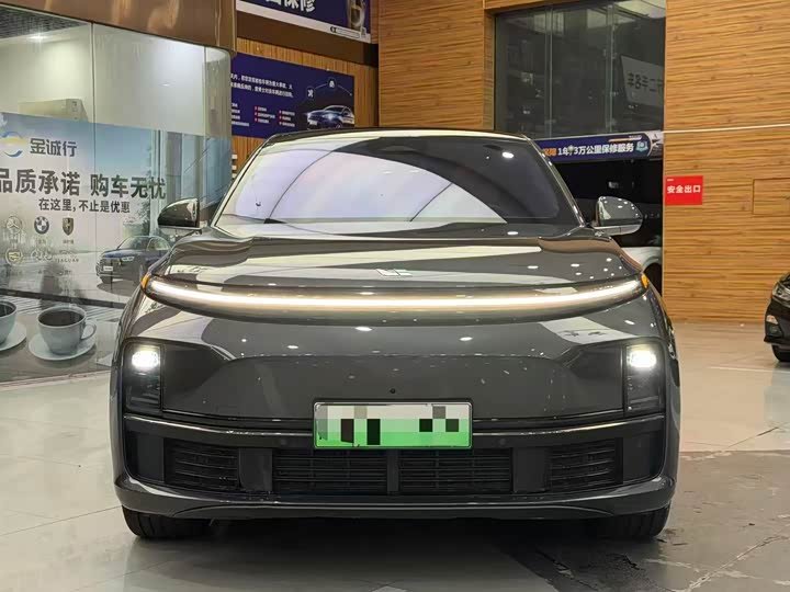 Li Auto L7