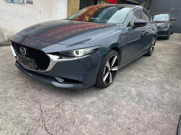 Mazda 3