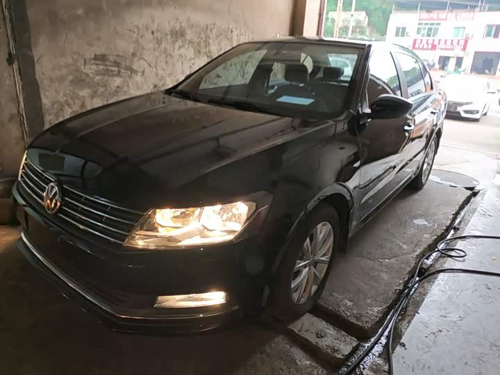 Volkswagen Lavida