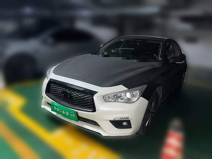 Infiniti Q50L