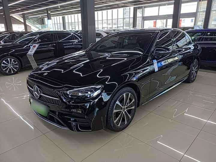 Mercedes-Benz E