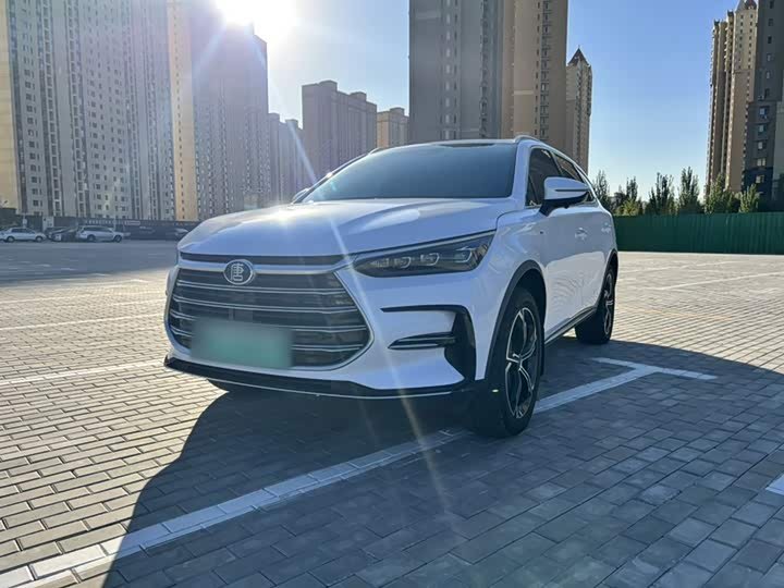 BYD Tang