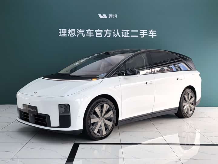Li Auto i8