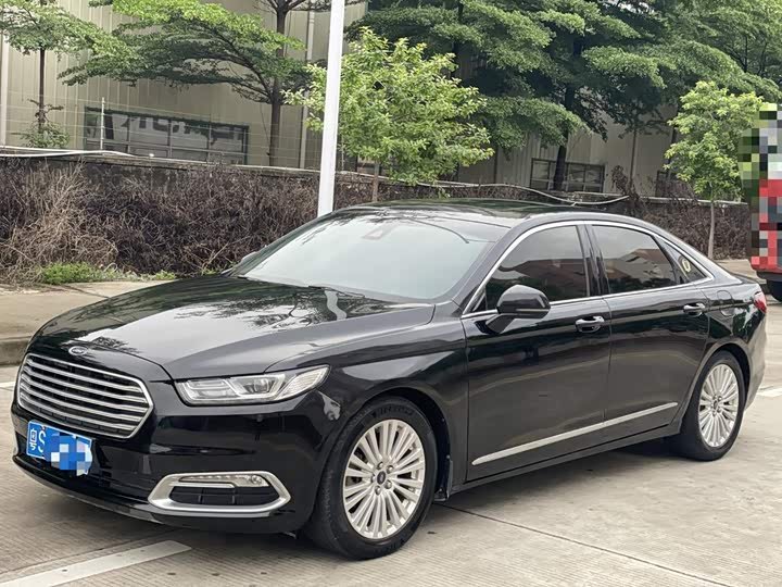 Ford Taurus