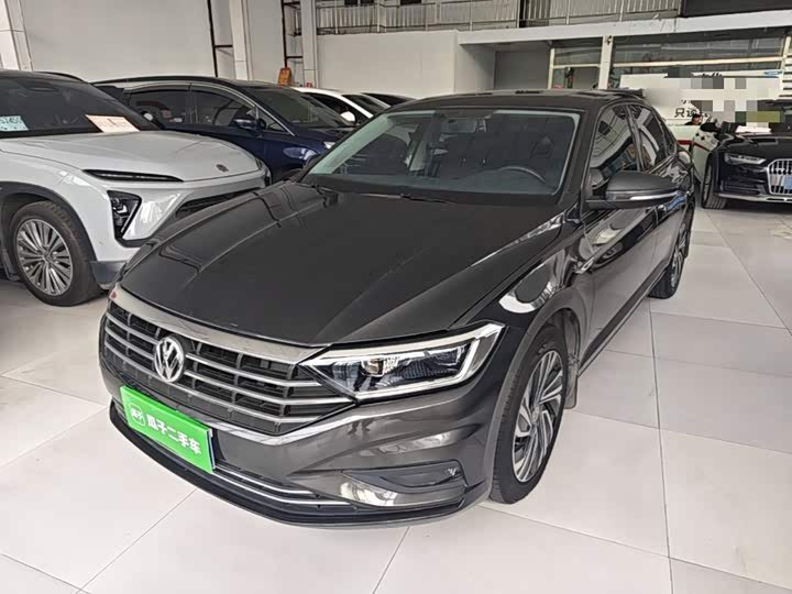Volkswagen Sagitar