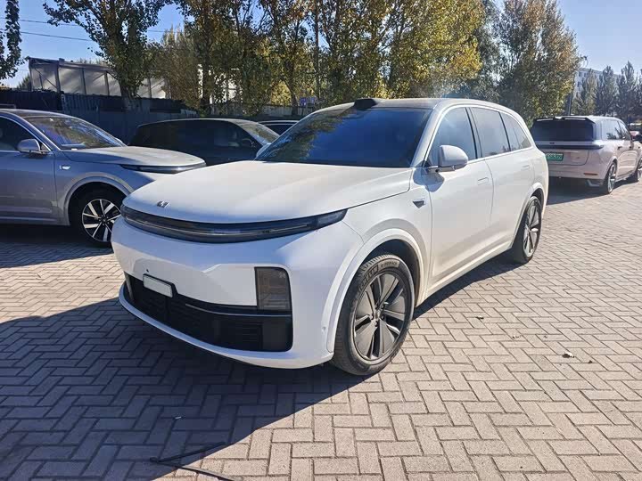 Li Auto L7