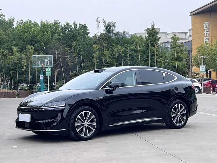 Luxeed R7