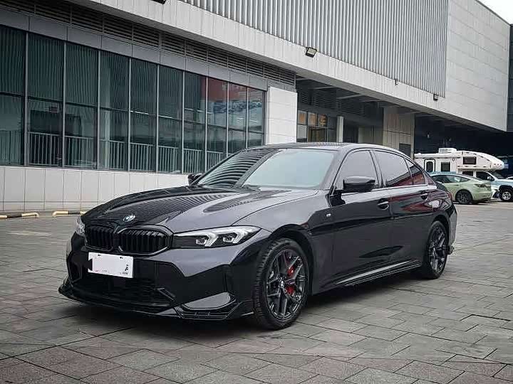 BMW 330Li