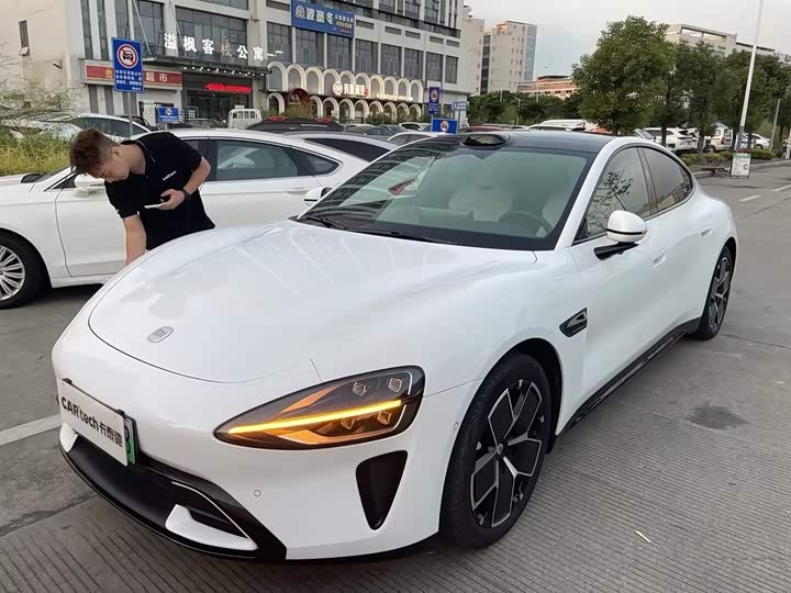 Xiaomi SU7