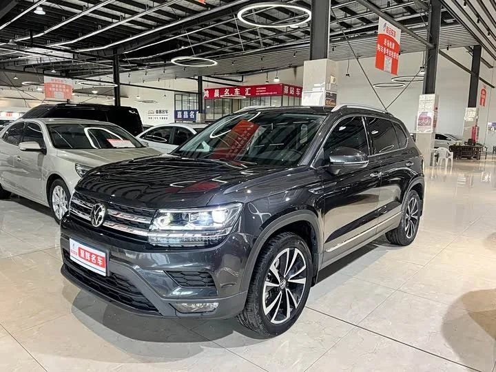 Volkswagen Tharu