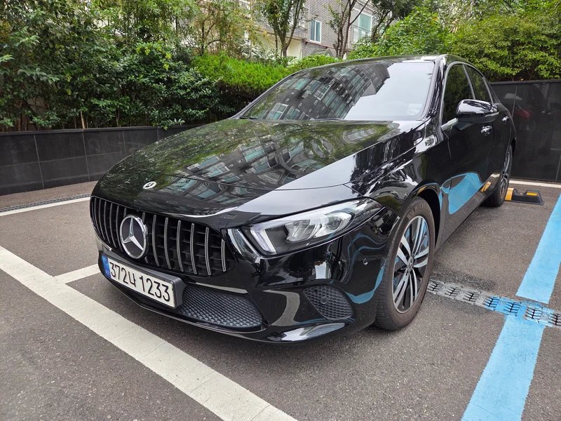 Mercedes-Benz A200d